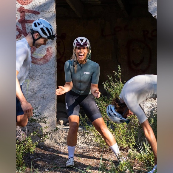 RUBBER N’ ROAD WOMEN’S UNIFORM JERSEY - Picture 7 of 13